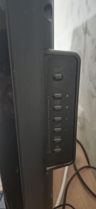 продается телевизор Toshiba REGZA