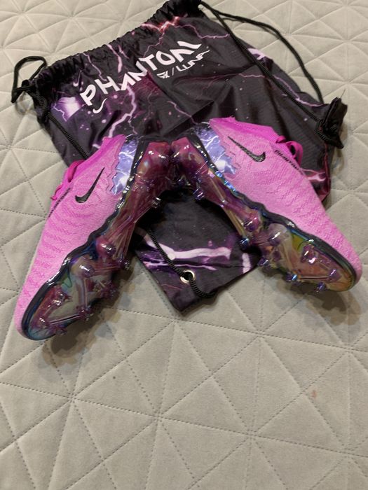 Vând ghete nike phantom gx luna mărime 37 noi nefolosite