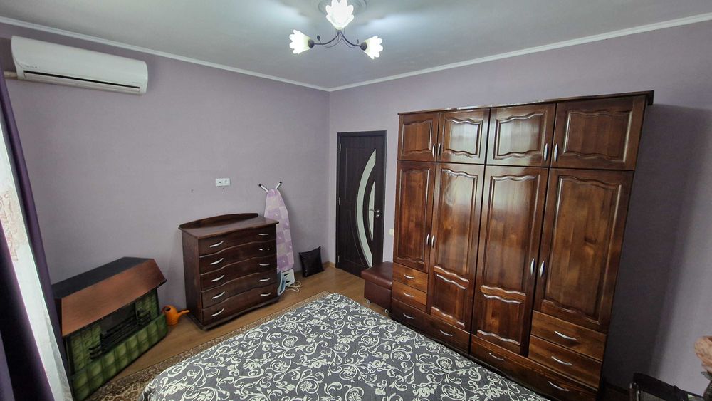 Обзаведена къща с барбекю гр. Мартен