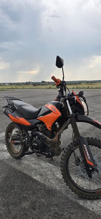 Продам мотоцикл Индуро 250