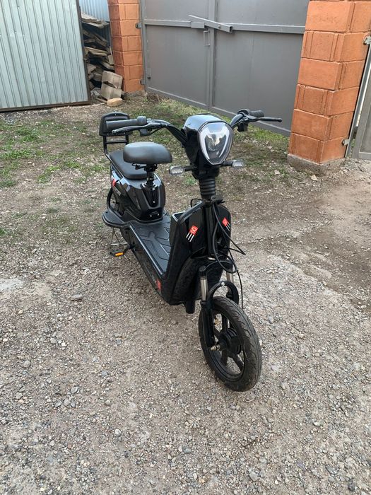 Скутер продается