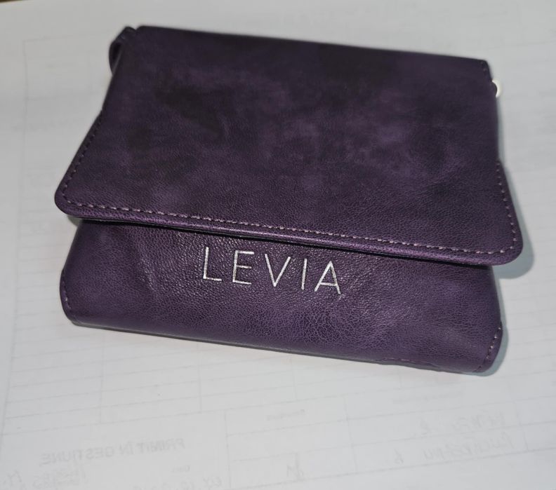 Suport din piele  iqos  levia