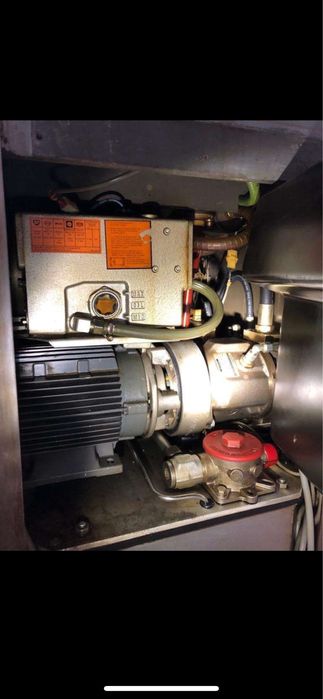 Хандтманн ВФ 80 вакуум пълначна машина