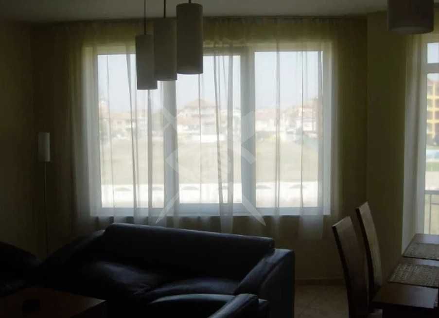 Тристаен апартамент в Ахелой 74235