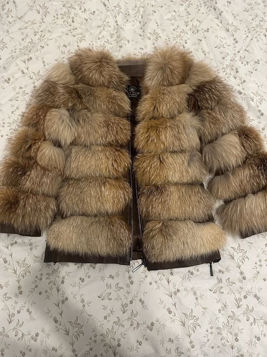 Haina din blana de vulpe naturala