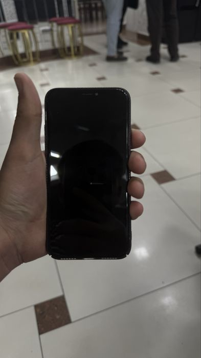 iphone qatiq x yaxwi