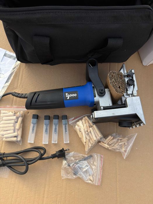 Mașină de îmbinat cu biscuiți, freză pentru lemn Igooo DJ710