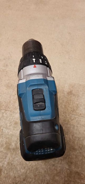 Makita DHP458 Masina de gaurit si insurubat cu percutie fuctionala