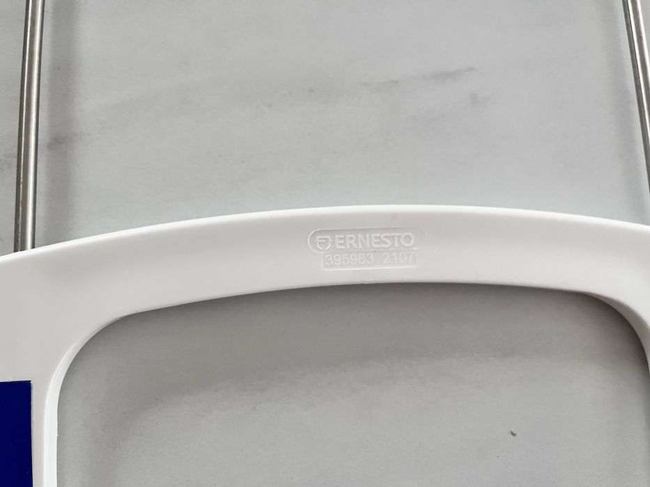 Tocător extensibil (cu recipient)