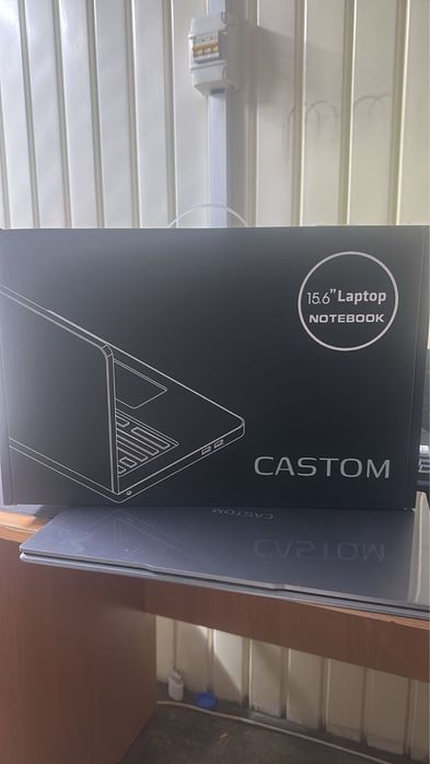 Castom ноутбук продам
