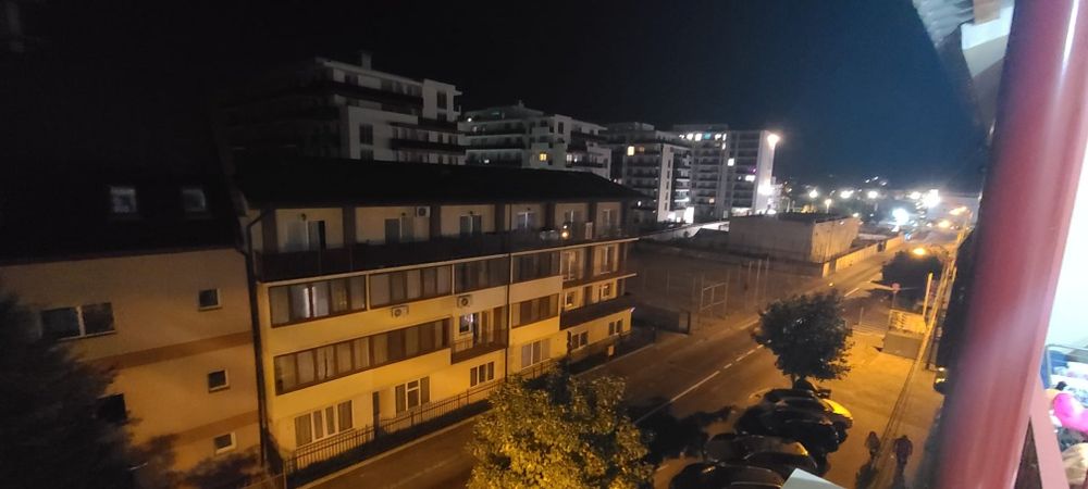 Persoana fizica Vand apartament cu 2 camere