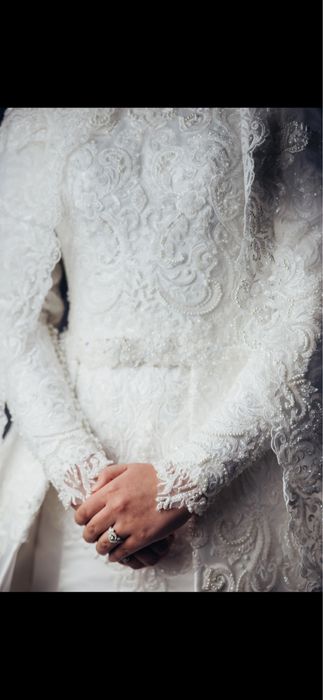 Закрытое свадебное платье-трансформер