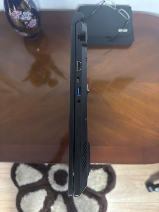 Laptop Gaming MSI Alpha 17 B5EEK-025XRO