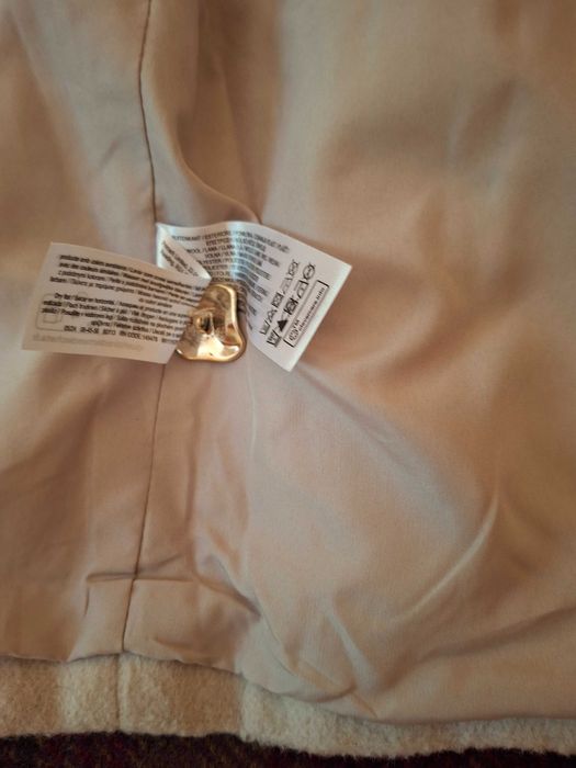 Куртка шерстяная очень красивая