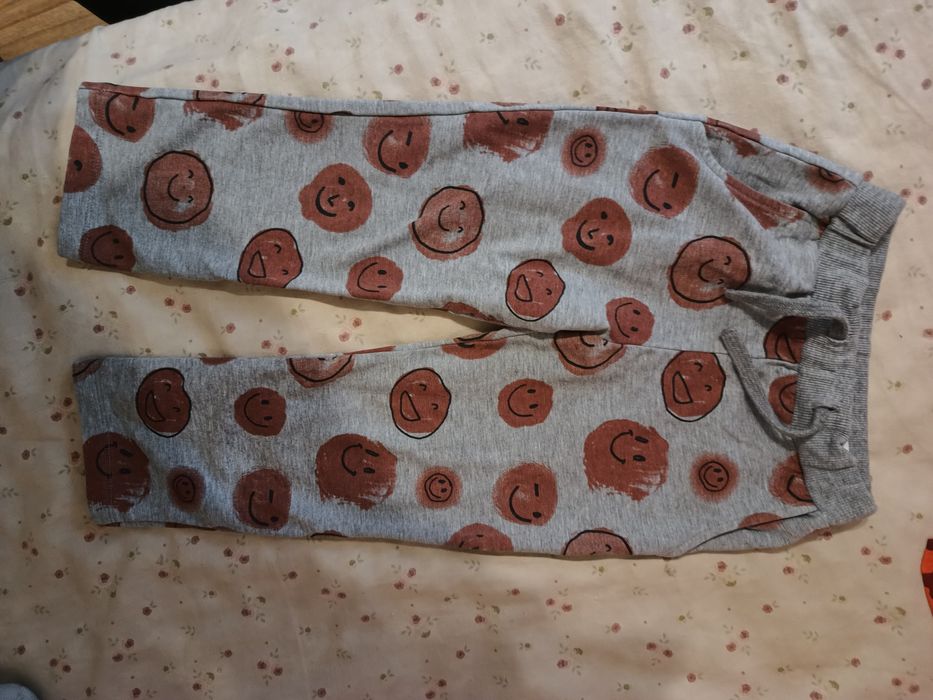 Лот детски за 4 год. DKNY, Levis, Name it