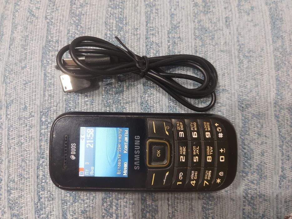 Продам самсунг дву  сим