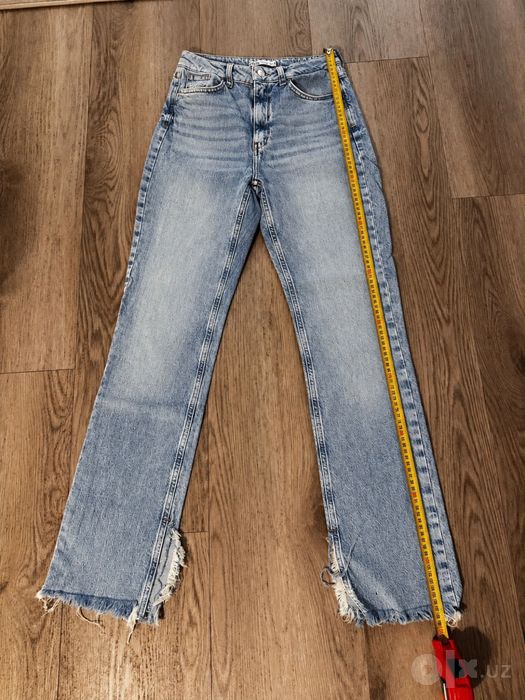 Джинсы прямого кроя Zara