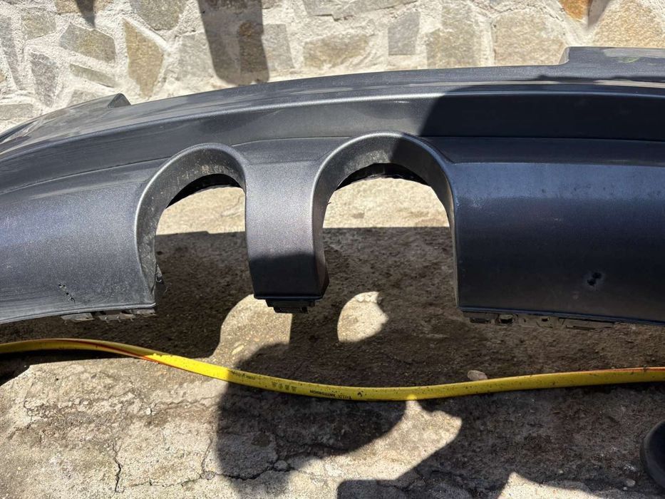 Задна броня за голф 5 r32