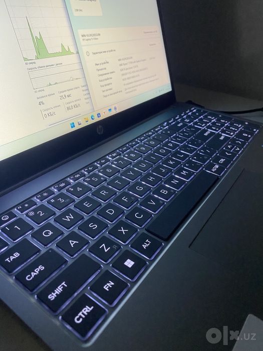 HP laptop Ryzen 7 7730U 8/256