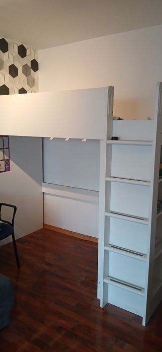 Pat supraetajat ikea fara birou stare buna