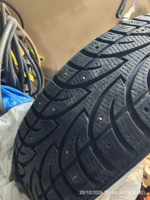 Продам зимние шины на авто