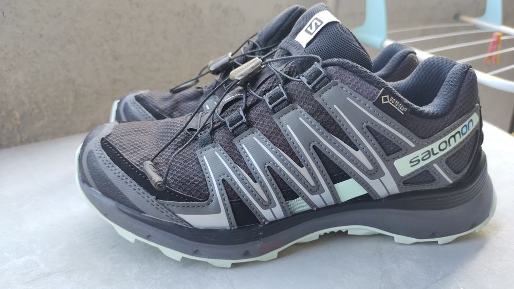 Дамски маратонки Salomon XA Lite Goretex