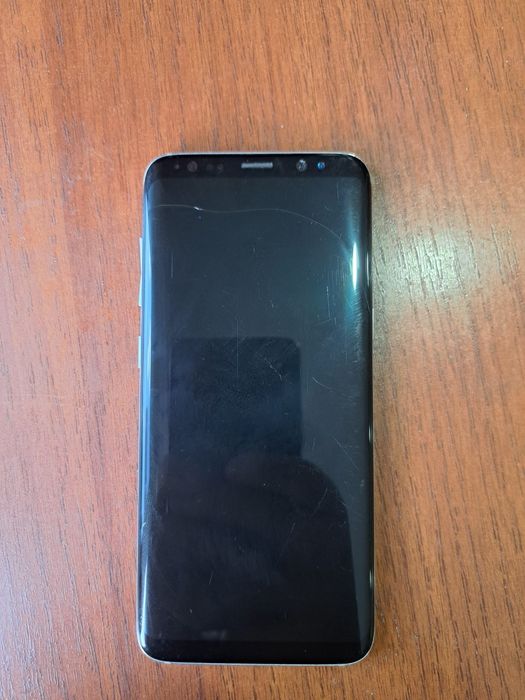 Samsung s8 в хорошем состоянии