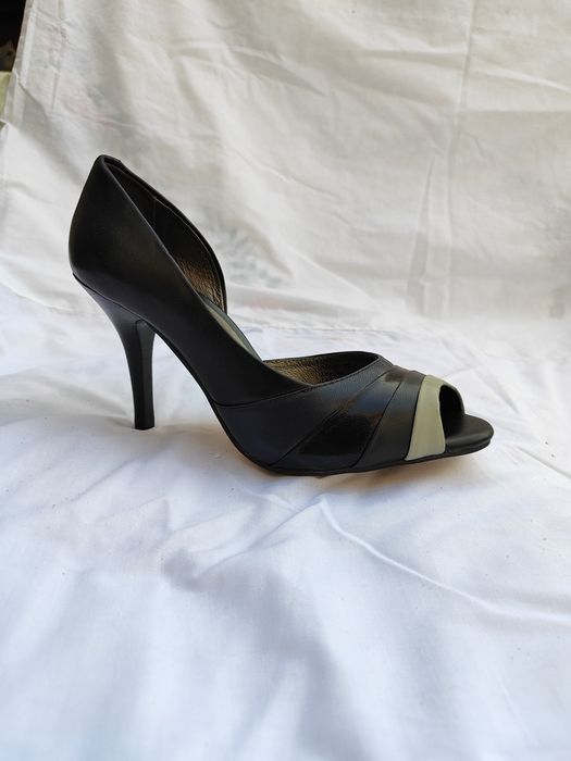 Брендовая, кожаная обувь