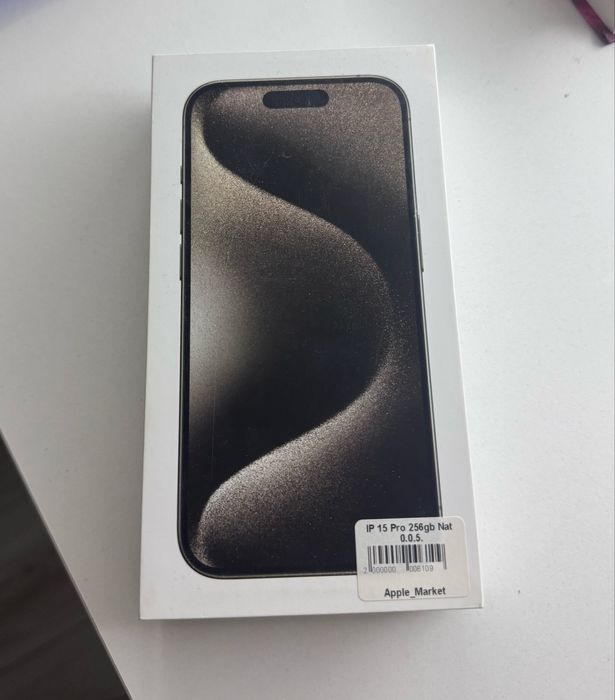 продам айфон 15 про