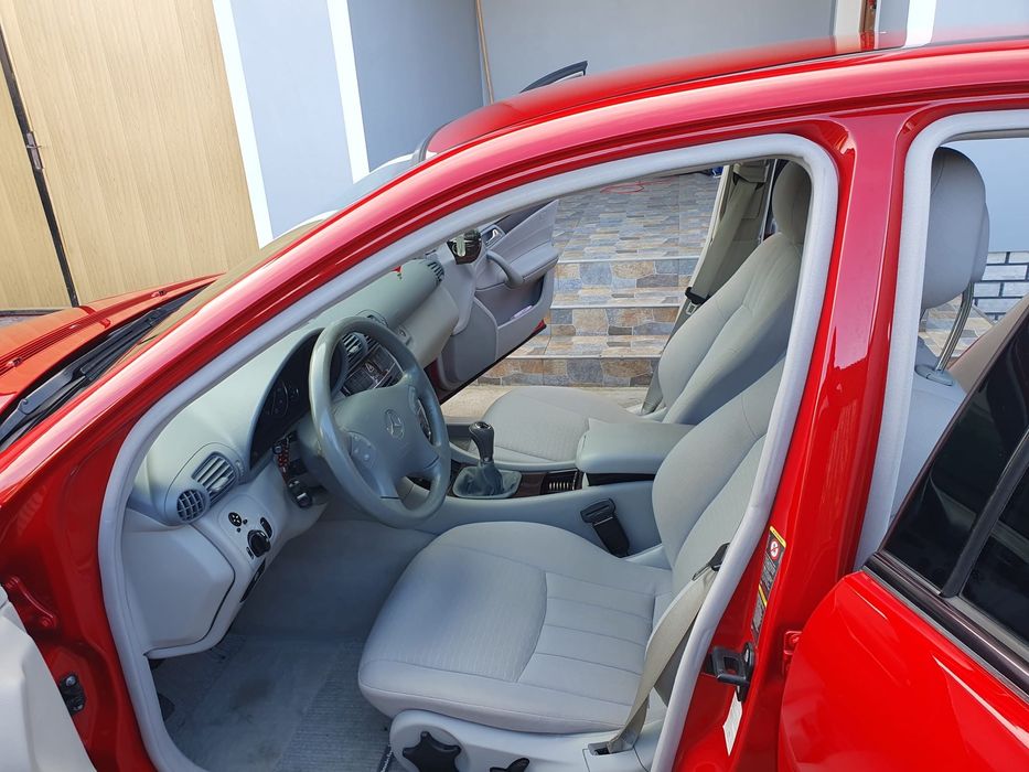 De vanzare Mercedes C180