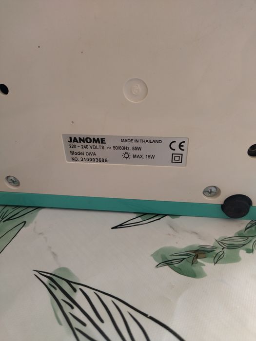 Швейная машинка janome diva