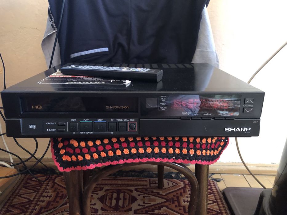 Видео рекордер Sharp VC-781
