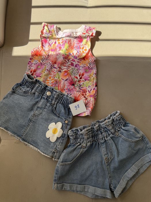 Три рокли, дънки, блузка, панталонки и поличка - размер 98