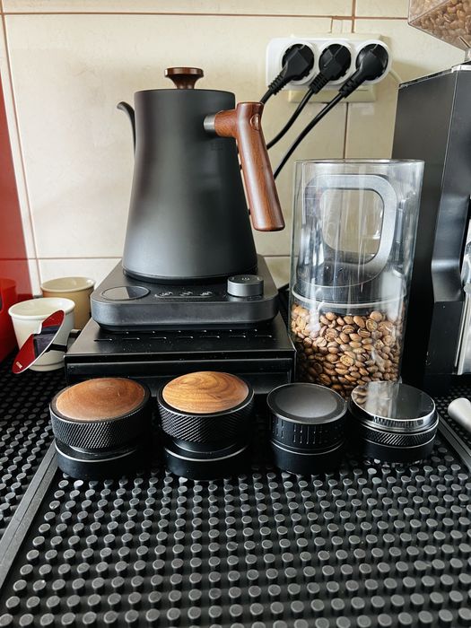 Accesorii pour-over V60 tip Hario Switch + espressor 58 mm