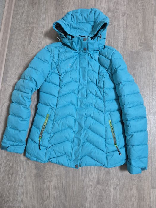 Продам верхнюю одежду