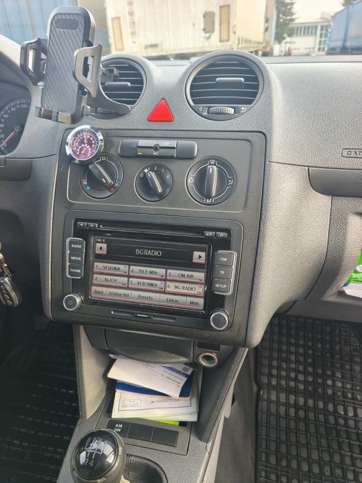 Фолсваген  Кадди