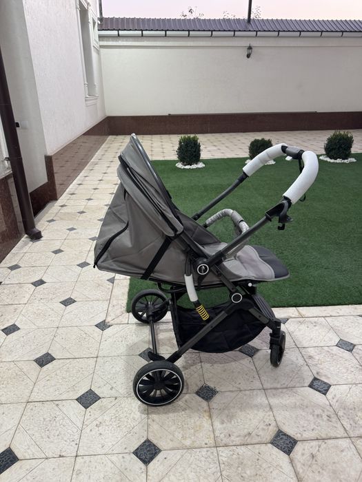 Детская коляска в отличном состоянии. Bolalar kolyaskasi