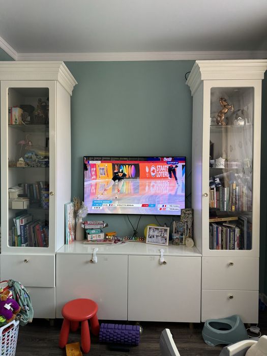 Продам шкаф для гостиной