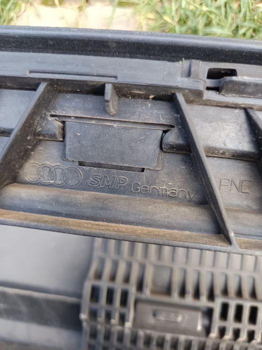 Bara spate audi A4 b9 avant