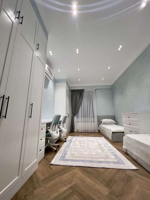 Аренда элитная квартира в центре! Дархан.