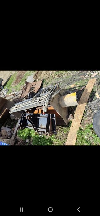 Погрузчик фронтальный