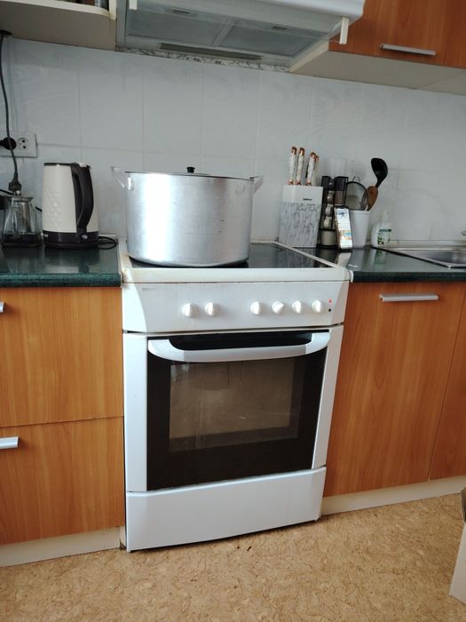 Продам Эл плита в рабочем состоянии