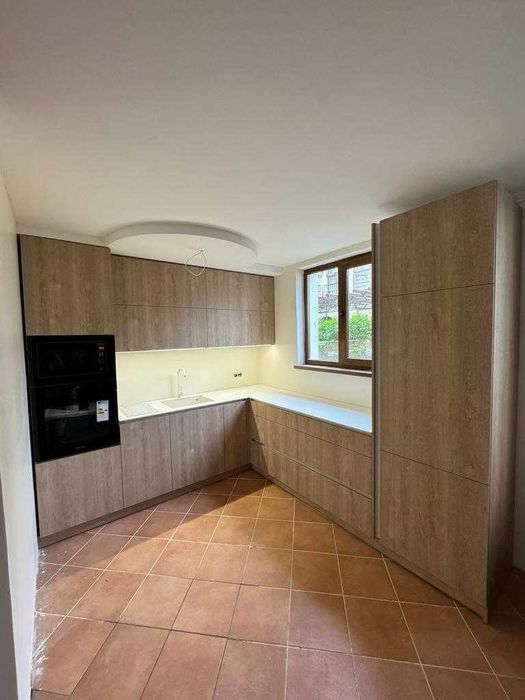 Продава се Къща в к.к. Елените - 147 кв.м за 1259 €/кв.м - Снимка #4