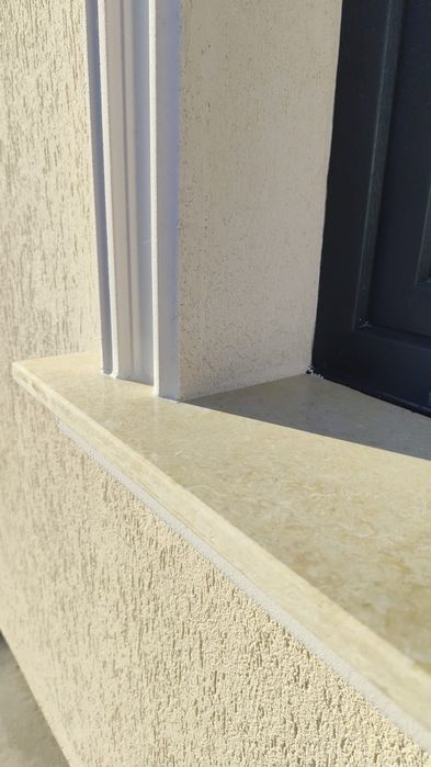 Glafuri, blaturi, trepte, pardoseli din marmură și granit la comanda