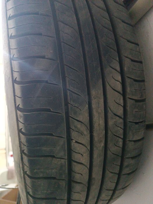 Продам шины triangle 215/70/15