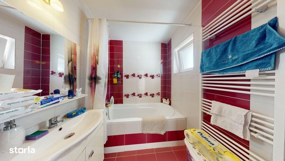 Apartament 3 camere, 54 mp utili, 2 balcoane, parcare, etaj 1