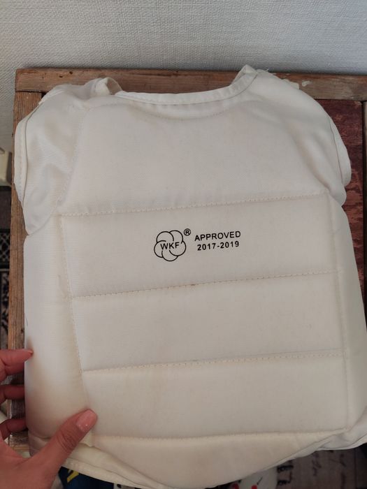 Продам нагрудники детские