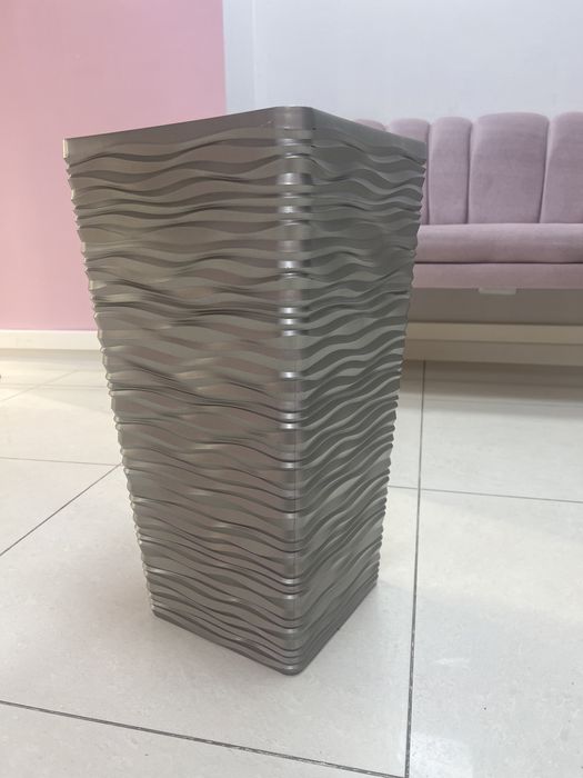 Кашпо для цветов