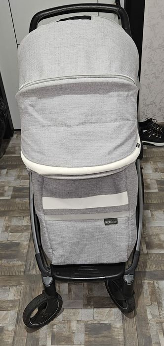 Продавам - детска количка 3 в 1 Peg Perego Book S