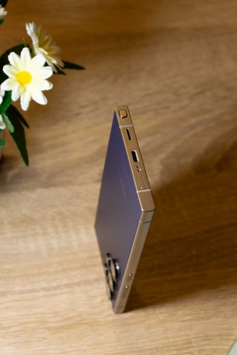 Samsung Galaxy S24 Ultra 512GB *Неразличим от нов*